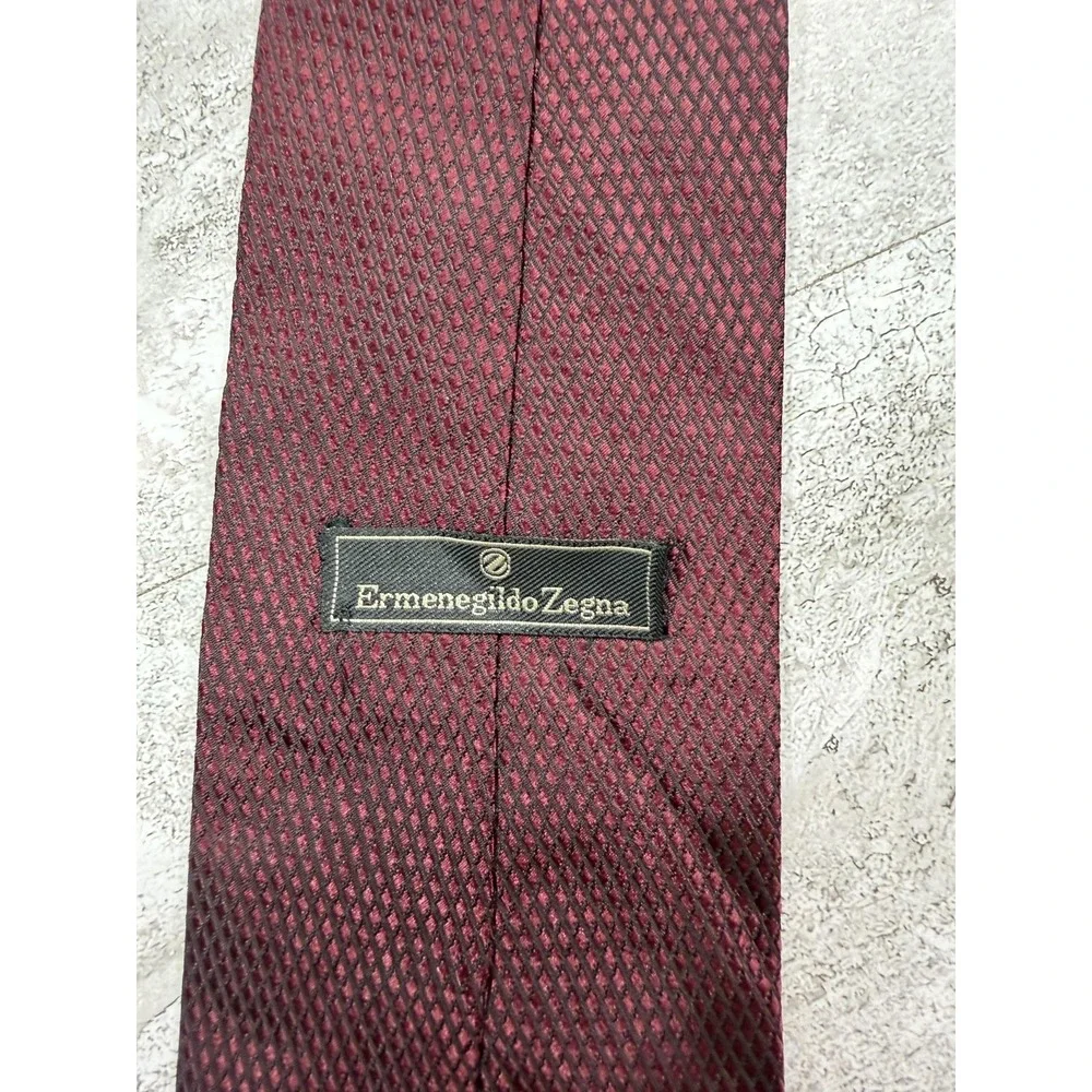 Ermenegildo Zegna Tie Mens OS Red 100% Silk Geometric Designer Necktie Italy